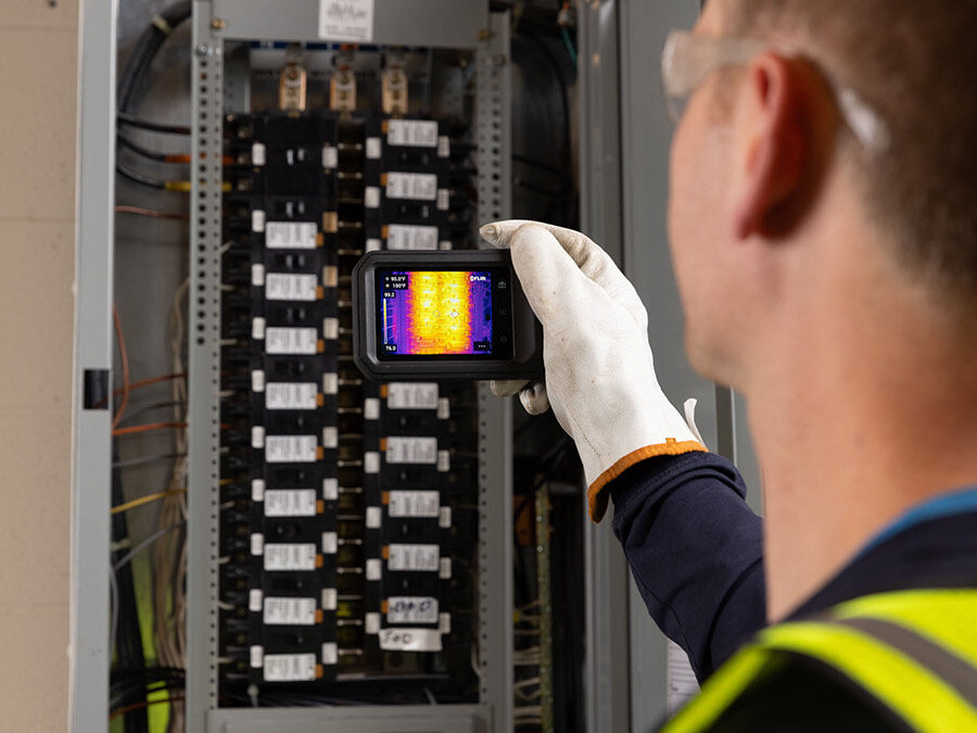 FLIR: Neue Generation mobiler Wärmebildkameras