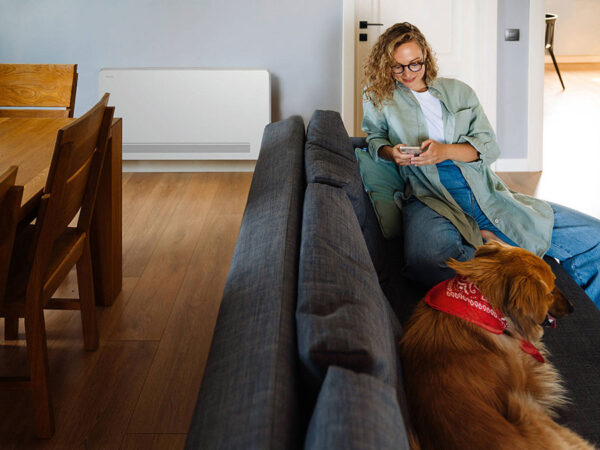 Panasonic: Dezentrale Wärme­pumpe für die Einzel­raum­temperierung